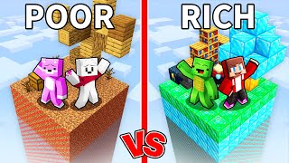 Mikey & JJ vs Carrie & Pinky Chunk Survival Battle in Minecraft (Maizen)