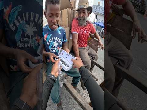 Como fazer uma criança sorrir #short #shorts #shortvideo #shortshorts #viralvideo #fyp #vlog #fypage