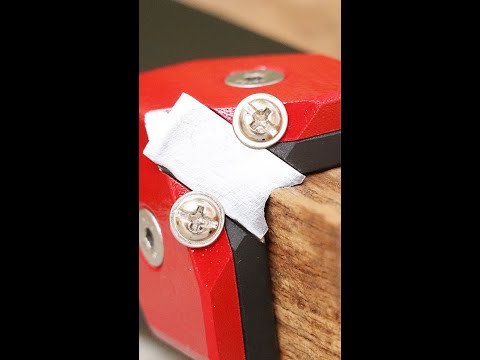 Woodworking edge trimmer plane.