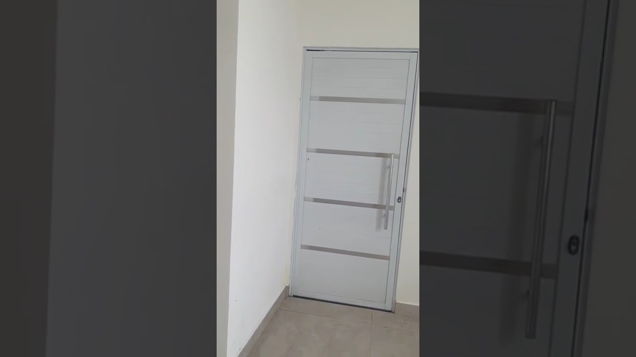 CASA A VENDA EM COTIA!