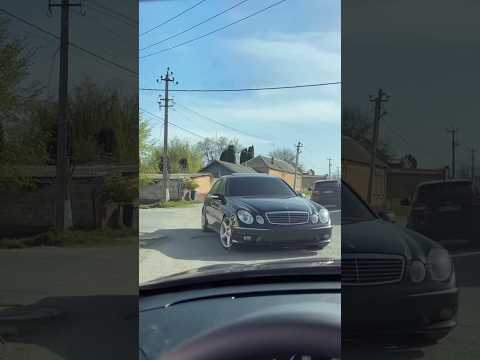 W211 E 55 AMG V8 Kompressor ๐ฉ๐ช #dance #music #techno #adelante #mercedesenthusiast #mercedesclub