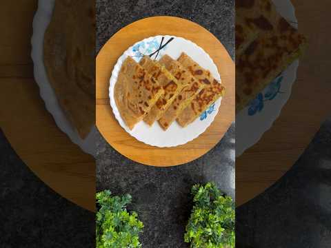 Cheesy Maggi Paratha ?#shorts #maggi #cheesy #paratha #parathalovers #viral #trending #food #recipe
