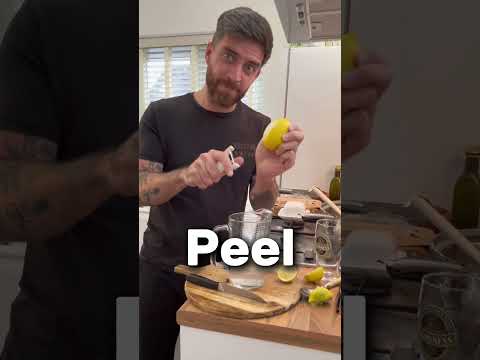 Making some lemonade in English