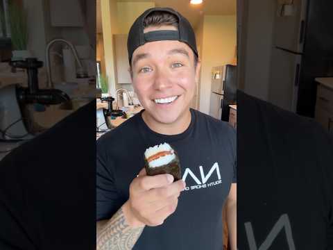 How To Make Musubis 🤤 #HawaiianPowerBar