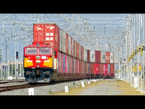 Dedicated Freight Corridor of Indian Railways | Double Stack Container Trains.