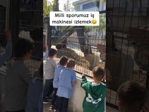 Öğrencilerimin pür dikkat iş makinesini izlemesi😃 #öğretmen #öğrenci #keşfet #okul #shorts #sınıf