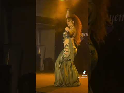 Naìra Bellydancer