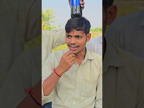 Bottle Ka Colour Jaldi Betao 😅#challenge #games #funny #comedy #youtubeshorts #bottleguess #shorts