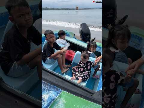 ifal menthul malah mukbang tahu di perahu ‼️