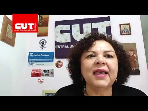 Juneia Batista, secretária da Mulher Trabalhadora da CUT fala sobre o veto a distribuição de absorventes
