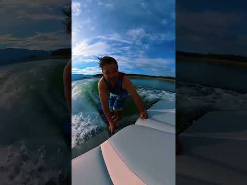 I Tried Surfing without a Captain 🤦‍♂️