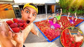 FIZ UMA PISCINA DE MORANGOS DO AMOR *Os rosa provaram? 