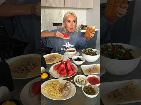 Приехала к родителям: 🍴😍🍝🥗🥞… #клавакока #food #родители