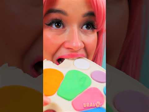 EDIBLE PAINT PALETTE 🎨🥳🍫| Sneaking Food Into School!
