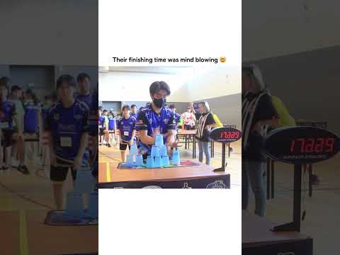 Watch til the end to see it โฐ (๐ฅโโ @astheclockticks) #sportstacking #speedstacking #cupstacking