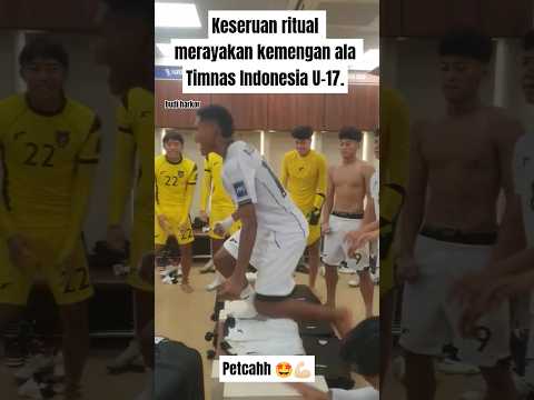 MOMEN HEBOHNYA PESTA KEMENANGAN TIMNAS INDONESIA U-17 DI RUANG GANTI USAI MENGALAHKAN KOREA SELATAN