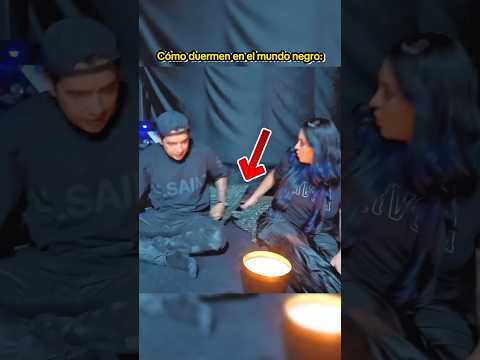 CUÁL MUNDO LES GUSTA MÁS?⚪️⚫️ | #karlabustillos #chiquillos #viral