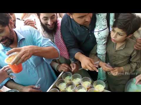 SUMMER JUNGLE Sharbat Make you Cool - Best Cold Drinks in Peshawar - Street Food Pakistan Peshawar