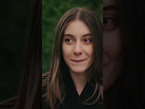 Seyran, Ferit'i Ağaç Dalıyla Kovaladı😁 | Yalı Çapkını #shorts