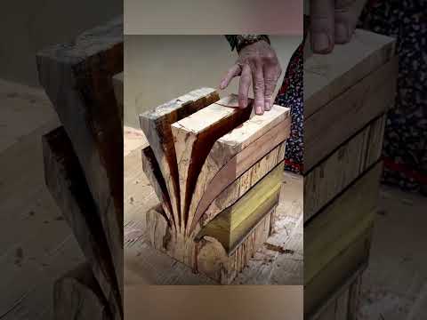 Woodturning: Exploring the Creative Usefull Wooden vase