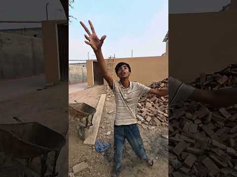 आखिरकार, उस आदमी ने रेड हल्क को बचा लिया।