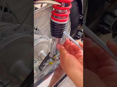 3 Tricks for bikes #factshorts #shortsvideo #viral #tricks #bikes #bikehacks