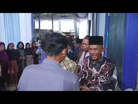 Pengantin Datang  ULFA & AHMAD II DIAN MEKAR DEKORASI - GALERI ATIKA MAKEUP