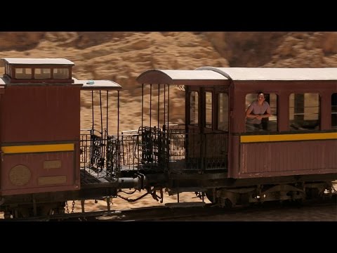 Red Lizard Train near Tozeur and Mides Canyon - True Tunisia / season 1 (episode 8)