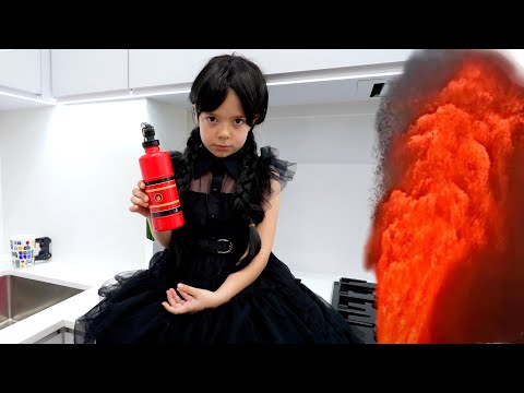 Anabella and Wednesday – Super Funny Moments Compilation!