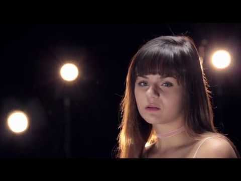 Martina Attili - Un incubo ogni giorno