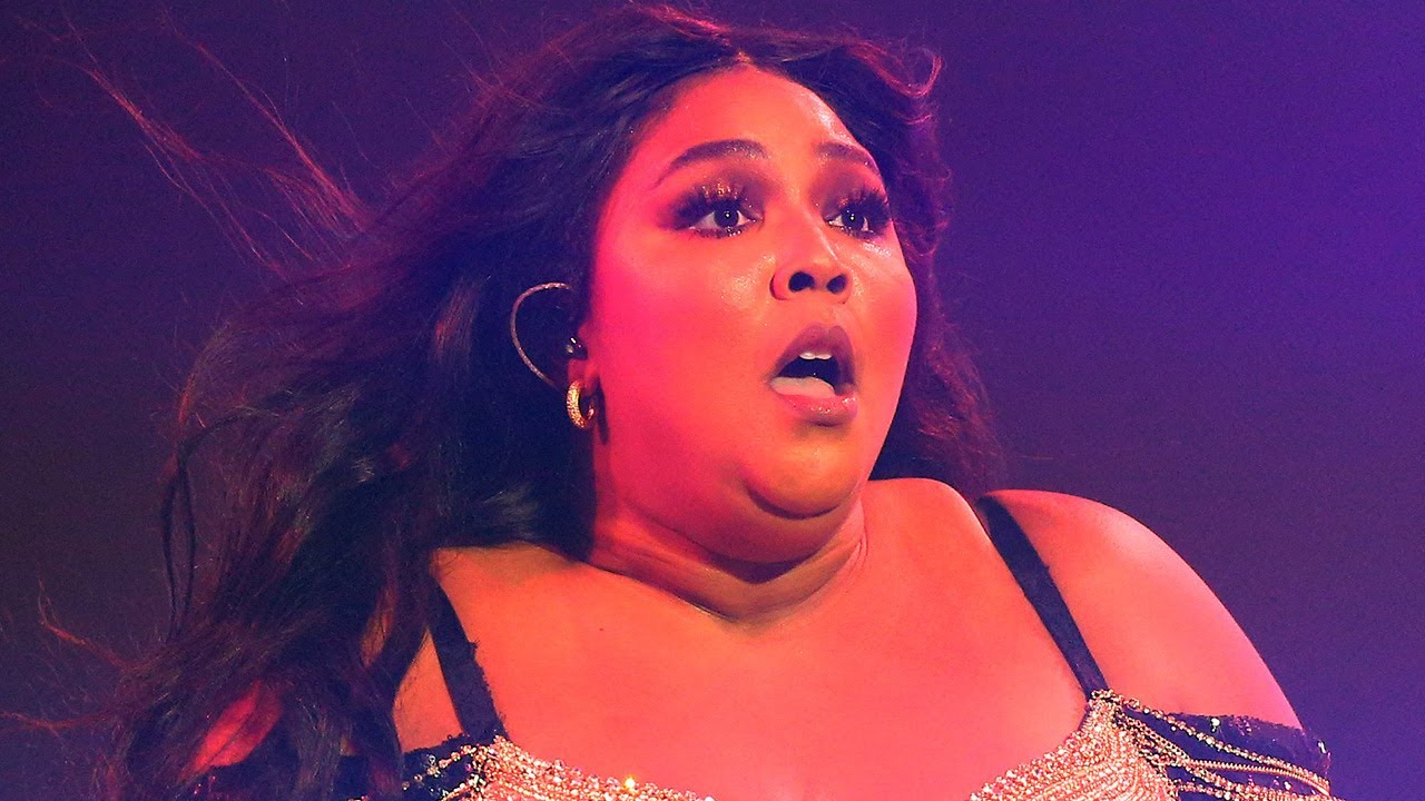 Lizzo Taking a break from Twitter Thanks to MASSIVE Trolling!