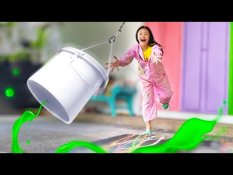 Bug tried "Pendulum Painting" and it was Insane!