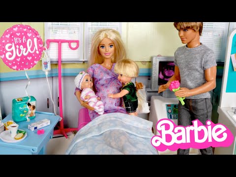 Barbie & Ken Doll Family Have a New Baby