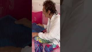 Ronnie’s first thoughts.. #rollingstones #blackandblue