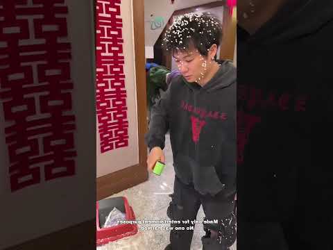 الولد كان عنده خطة مميزة علشان ينظف البيت !! #shorts