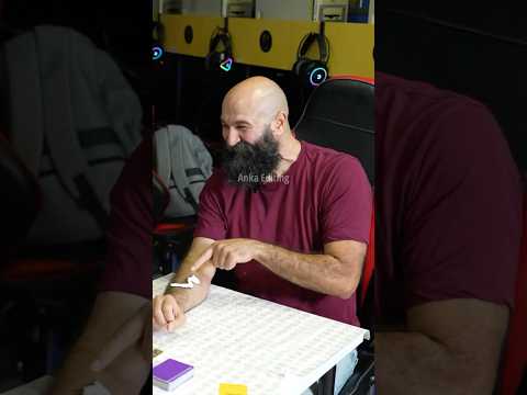 ALİ BİÇİM KOL YALIYOR!😂 #alibiçim #mesutcantomay #komikvideolar #enkomikanlar #konsoloyun