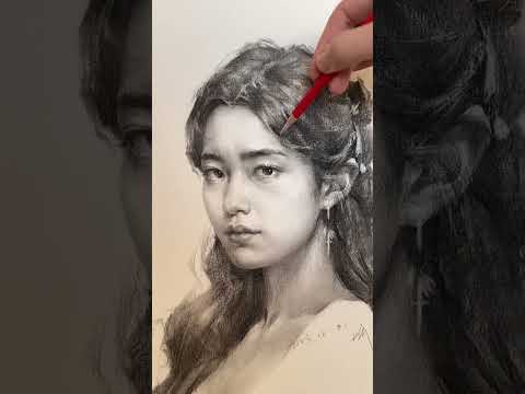 Draw a girl's portrait   #drawing #howtomakerealisticportrait #portrait