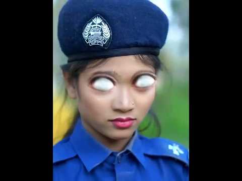 জেলখানাতে যাইয়া দেখি পুলিশ পাগল---
