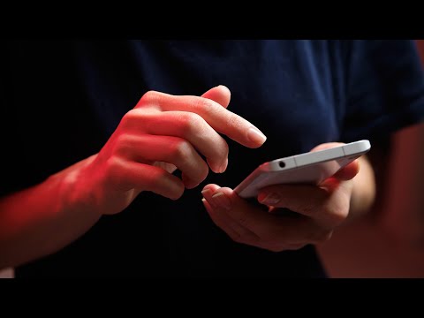 Social media pushing some ‘pretty dumb’ political posts