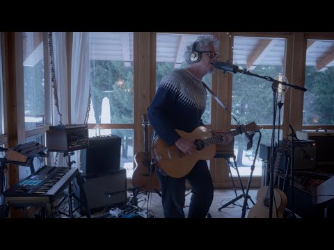 Niccolò Fabi - L'amore capita (Official Video)