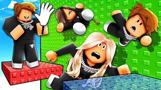 I Played ROBLOX SLAP TOWER With My Family..