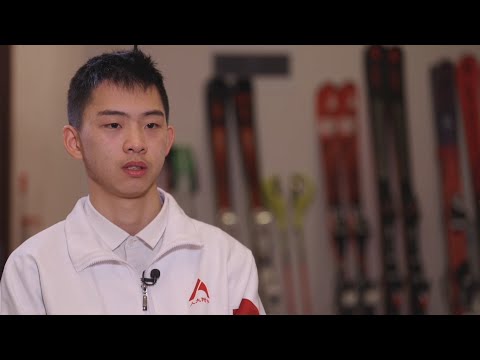 The journey of a young skier inspired by a leader's vision