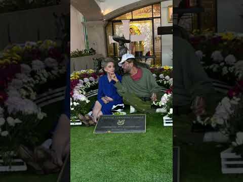 Alejandro fernandez visita tumba de su padre ❤️ #alejandrofernández #vicentefernández #musica