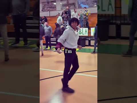 Bro moonwalked in front of all his teachers 😭🏀🕺