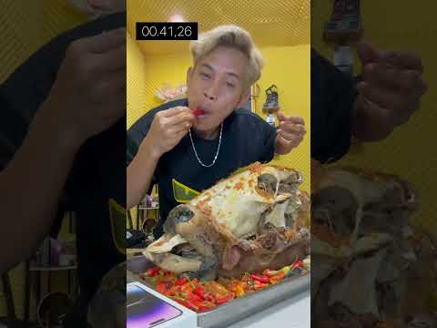 Mukbang kepala sapi pedas