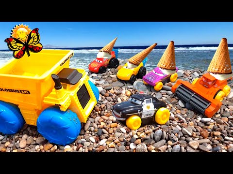 Coches en el mar y muchísimo HELADO. Aventuras marinas de juguetes