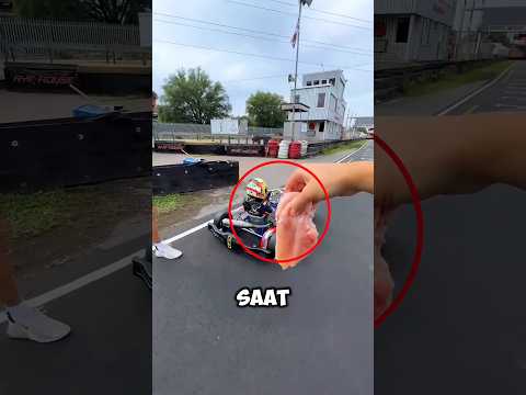 Trik Unik! Memasak Steak di Knalpot Mobil Balap ⁉️🥰#shorts