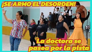 ¡Nadie esperaba este show en plena pista de baile! 🤔😱💃