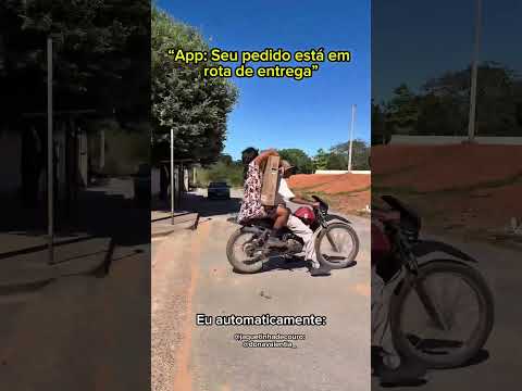 Mais alguém
