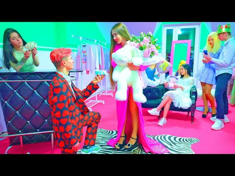 Cheerleaders स्कूल में प्यार का जश्न! किसे अधिक उपहार मिलेंगे? Diana Series Hindi Comedy Video